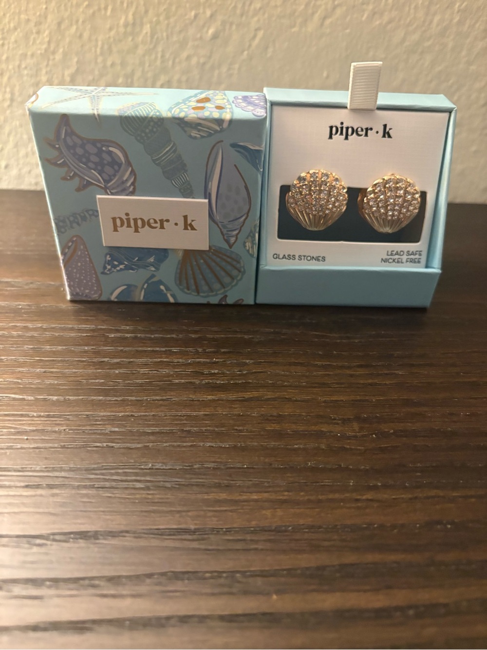 NEW Piper K Gold Shell Earrings